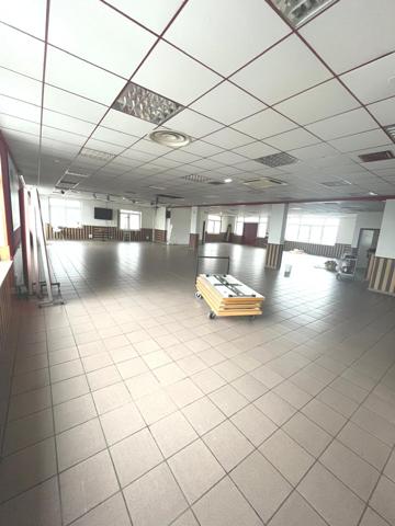 À vendre - Local professionnel 510 m² situé à Strasbourg (67100)