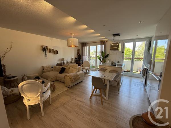 Appartement T3 à vendre  3 pièces - 65,40 m2 ST JEAN DE LUZ - 64