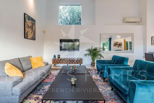 CANNES : Maison de Ville au Coeur de Cannes