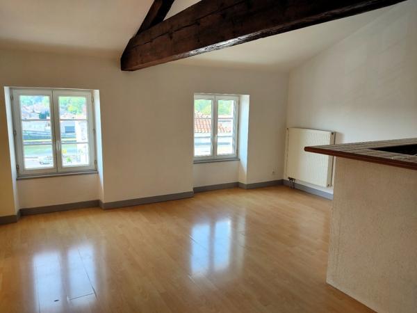 Appartement T3 vue Charente
