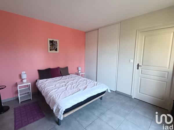 House for sale 7 rooms 220 m² Plaine-et-Vallées