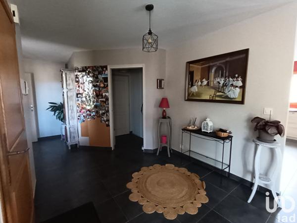 House for sale 7 rooms 220 m² Plaine-et-Vallées