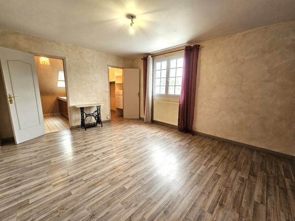 Belle maison 5 chambres, proche du bourg