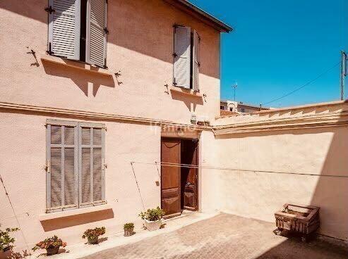 06400 Cannes centre vend duplex 3-4 pièces 82m2