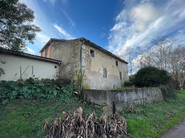 Maison à rénover sur une parcelle arborée de 2400 m2 Détails des diagnostics énergétiques