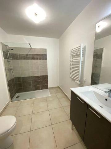 Location Appartement 1 pièces 24 m2 à Miramas