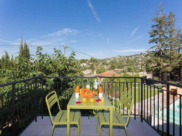 INVESTISSEMENT LOCATIF – MOUGINS– Residence Adonis Mougins**** - 5.5% de rentabilité