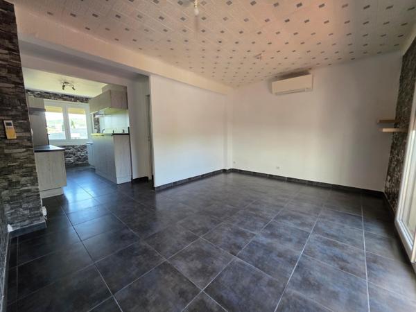 Appartement T4 rénové avec vue étang – Balcon plein sud