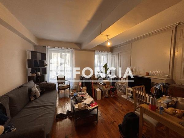 Location Appartement 2 pièces 57.6 m² - 37 RUE MOLIERE Lyon 69006
