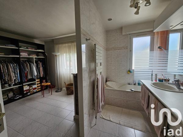 Maison à vendre 7 pièces 185 m² Soisy-sur-Seine