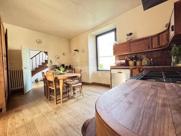 Vente Maison 8 pièces 250 m2 à Elven