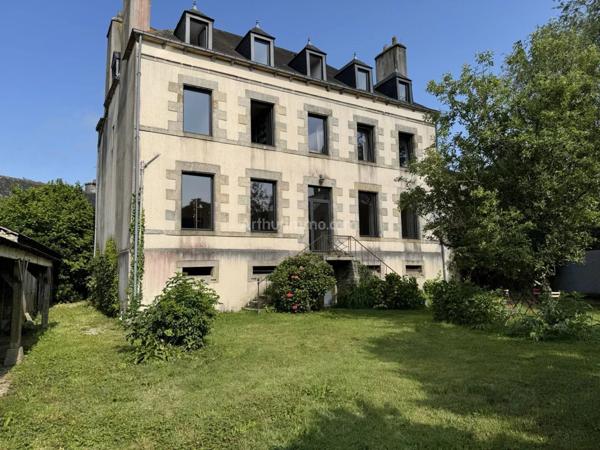 Vente Maison 8 pièces 250 m2 à Elven