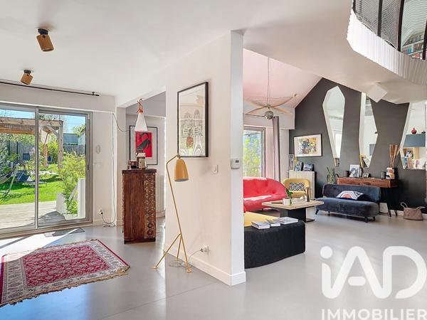 Maison à vendre 10 pièces 262,38 m² L'Haÿ-les-Roses