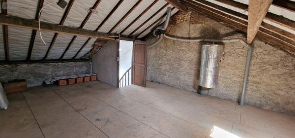 Maison de ville à vendre à Thouars dans les Deux-Sèvres (79100), ref : 79079-35