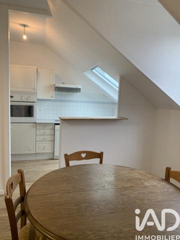 Immeuble à vendre 98 m² Arnage