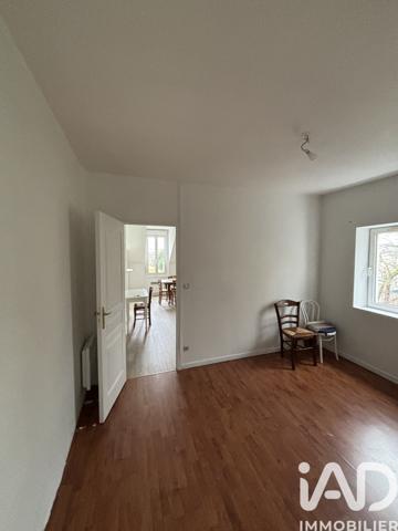 Immeuble à vendre 98 m² Arnage