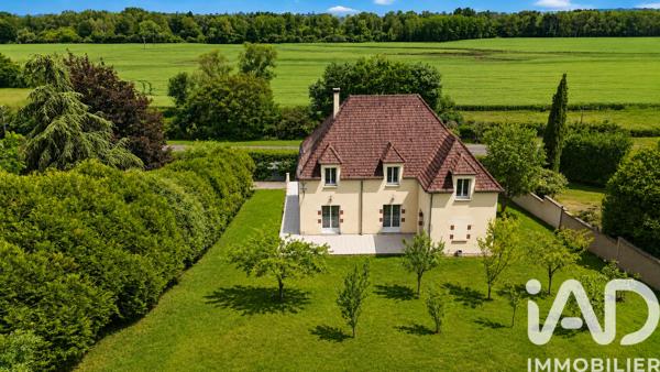 Maison à vendre 10 pièces 200 m² Gien