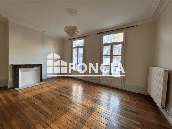 Location Appartement 2 pièces 67.81 m² - 50 RUE BERNARD PALISSY Tours 37000