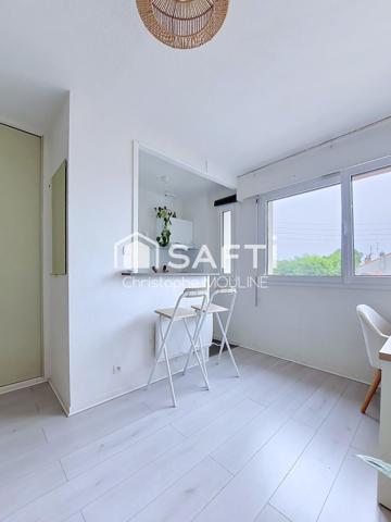 Studio, idéal investisseur ou premier achat.