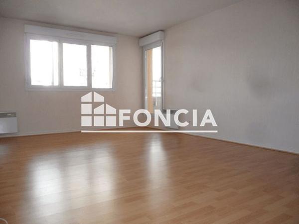 Location Appartement 3 pièces 65.6 m² - 7 AVENUE ALAIN SAVARY Orleans 45100