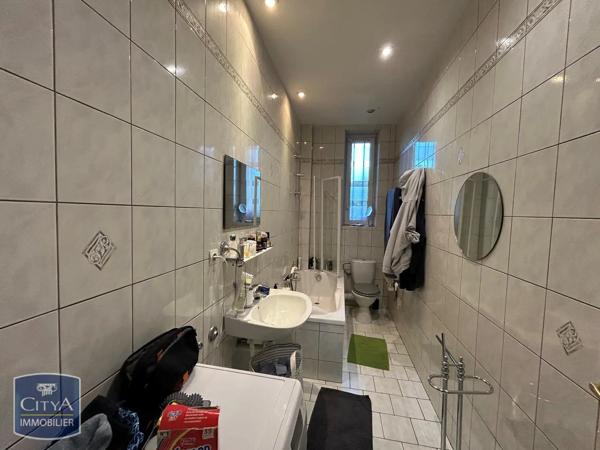 Appartement à louer 2 pièces 56.28m² Metz (57000)