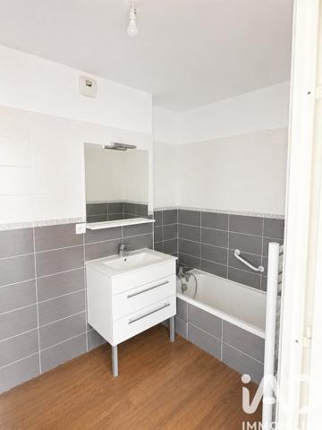 Appartement à vendre 4 pièces 84 m² Hyères