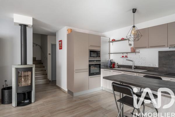 Maison à vendre 7 pièces 162 m² Voreppe