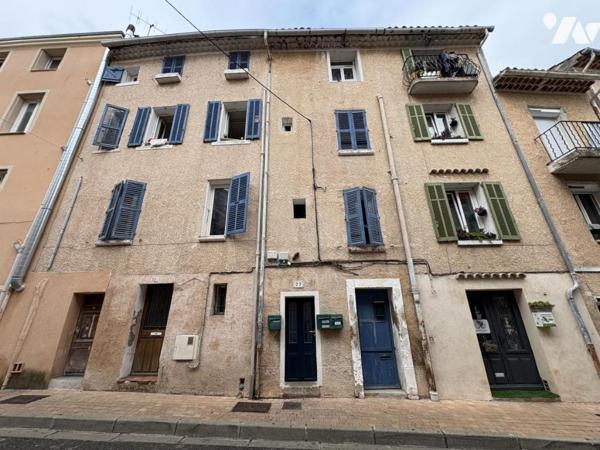 Immeuble de rapport de 3 logements loués - Bonne rentabilité - au centre de PIGNANS (83790)