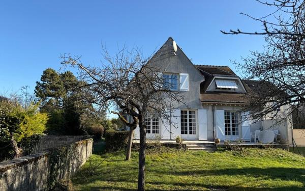 Maison à vendre    7 pièces •  Melun