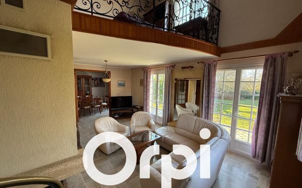 Maison à vendre    7 pièces •  Melun