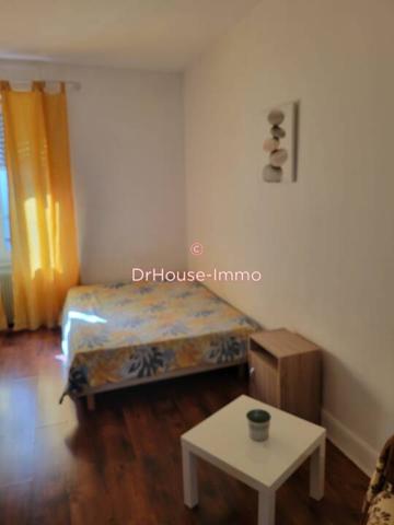 Appartement à louer 5 pièces de 117 m²