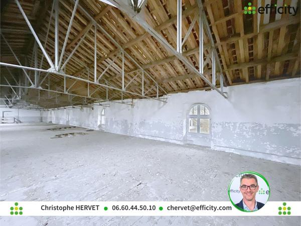 Immeuble
         17 pièces
        - 1200 m² Exclusivité
