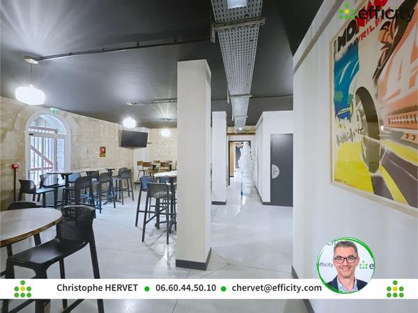 Immeuble
         17 pièces
        - 1200 m² Exclusivité