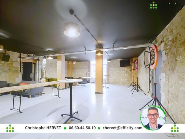 Immeuble
         17 pièces
        - 1200 m² Exclusivité