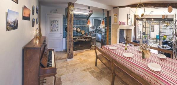 RARE : Chambres d'hôtes sur sîte touristique prisé, 120 000 € de CA/an