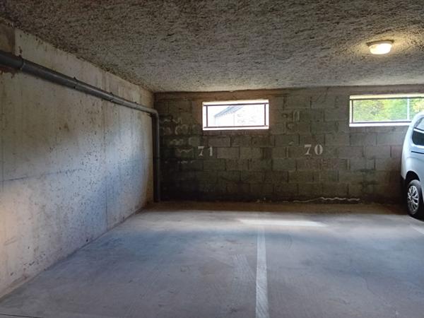 Parking / box Angers