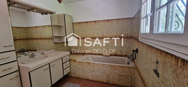 Dépendances & appartement indépendant- 1ha-