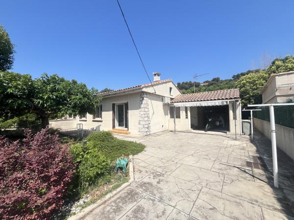 Pennes-Mirabeau (13170) Maison T3/4 de 75m2 de plain pied, garage et jardin