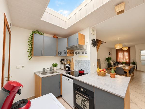 Maison 5 pièce(s) 4 chambre(s) 85 m²