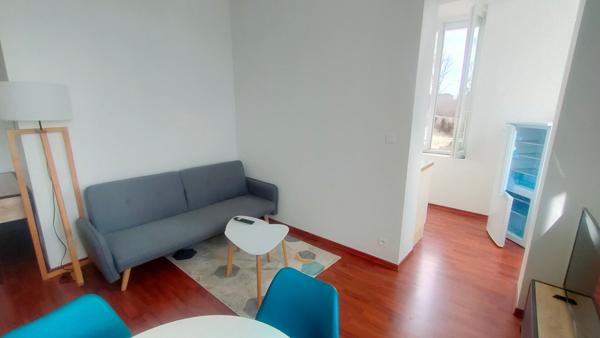 Appartement rénové Hauteville 
