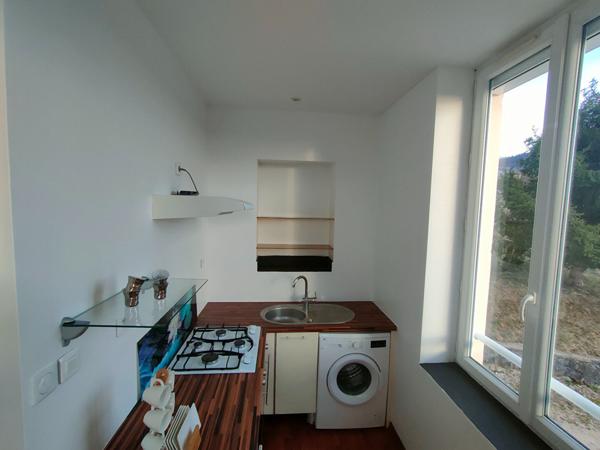 Appartement rénové Hauteville 