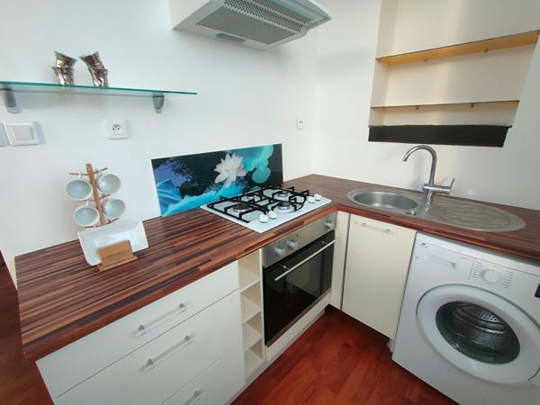 Appartement rénové Hauteville 