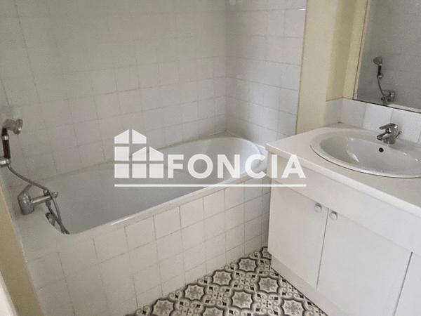 Location Appartement 4 pièces 95.42 m² - 4 RUE D'ENGHIEN Bordeaux 33000