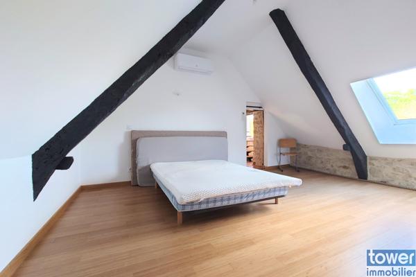 Maison
                                                                                                                                                                                                                                                                                                                        7 pièce(s)                                                                                                                                                                                                          3 chambre(s)                                                                                                                                                                                                          199  m²