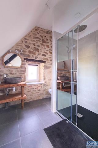 Maison
                                                                                                                                                                                                                                                                                                                        7 pièce(s)                                                                                                                                                                                                          3 chambre(s)                                                                                                                                                                                                          199  m²