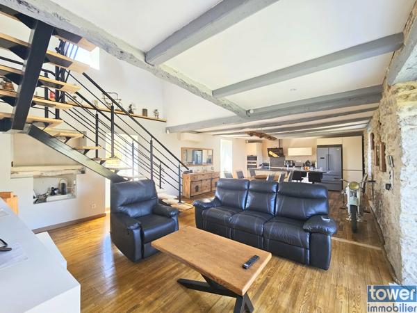 Maison
                                                                                                                                                                                                                                                                                                                        7 pièce(s)                                                                                                                                                                                                          3 chambre(s)                                                                                                                                                                                                          199  m²