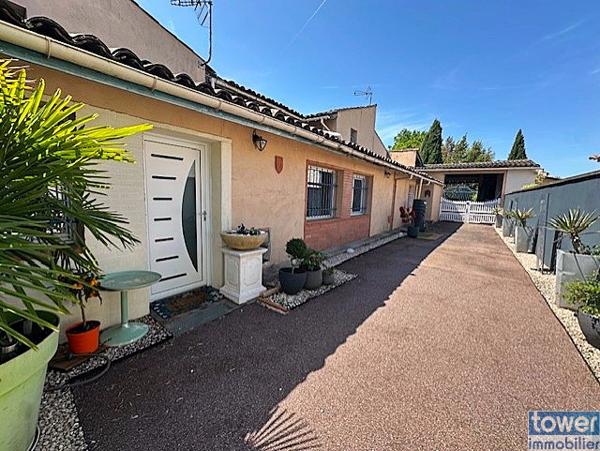 Maison
                                                                                                                                                                                                                                                                                                                        5 pièce(s)                                                                                                                                                                                                          4 chambre(s)                                                                                                                                                                                                          197.81  m²