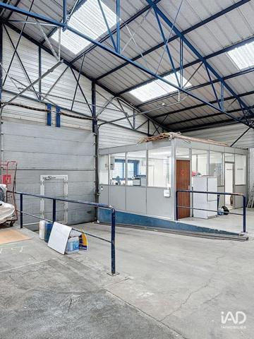 Local d’activité à vendre 827 m² Tarare