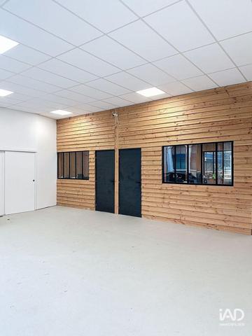 Local d’activité à vendre 827 m² Tarare