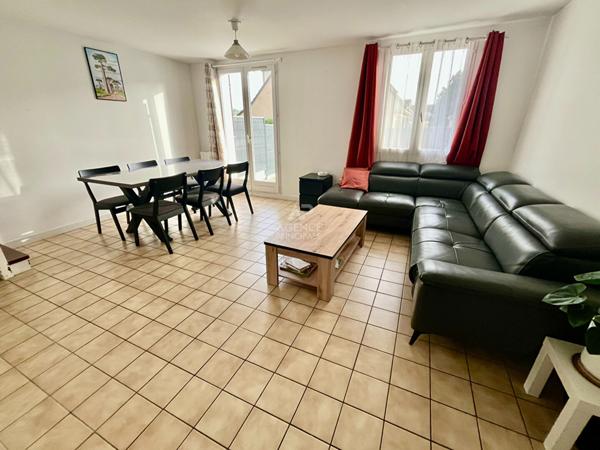 Maison Courdimanche 6 pièce(s) 87 m2 332 000 € ** - Référence 2273